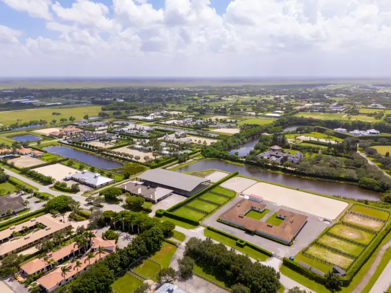 Equestrian_Estate