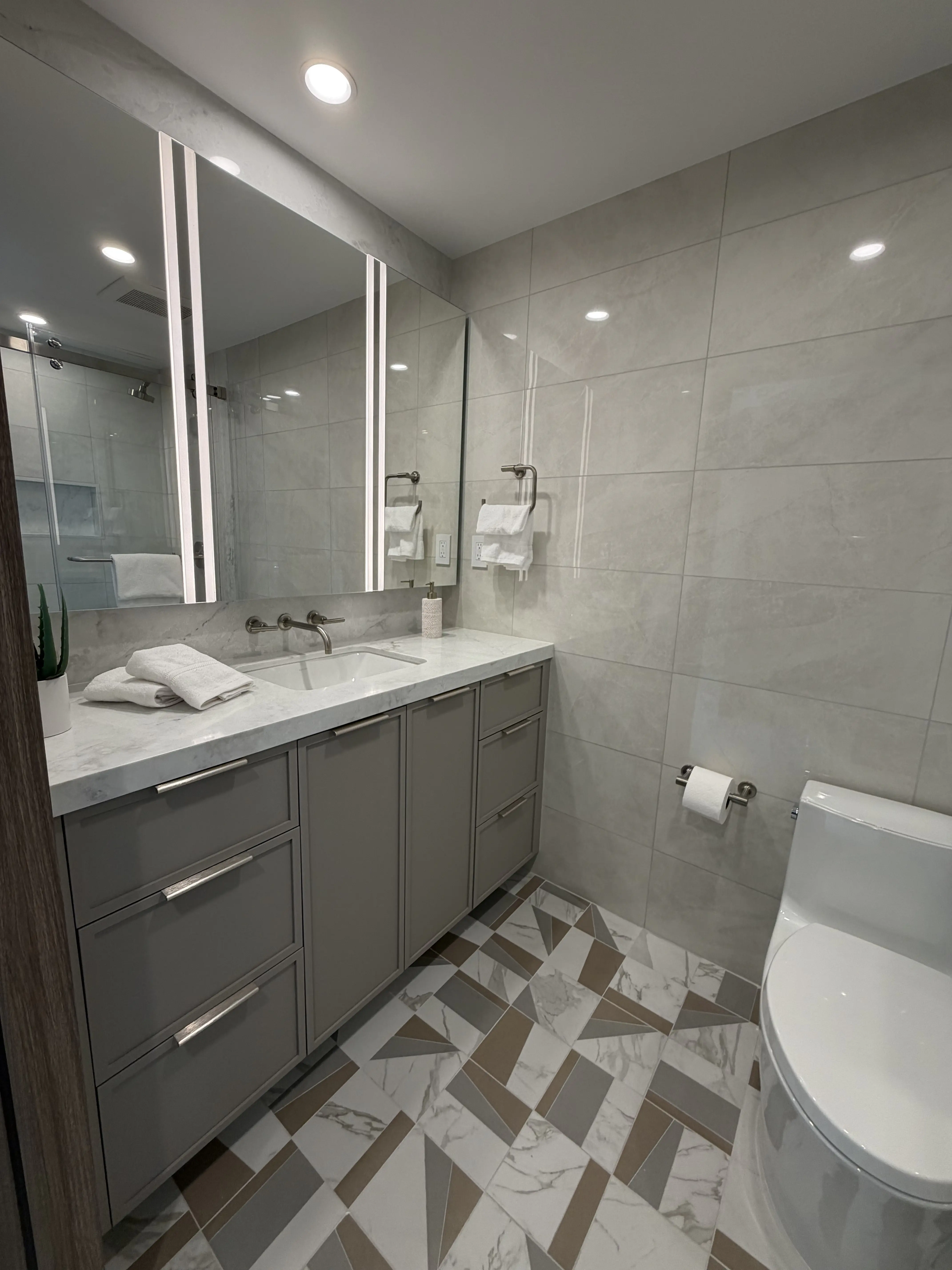 Property #K24015, image 30